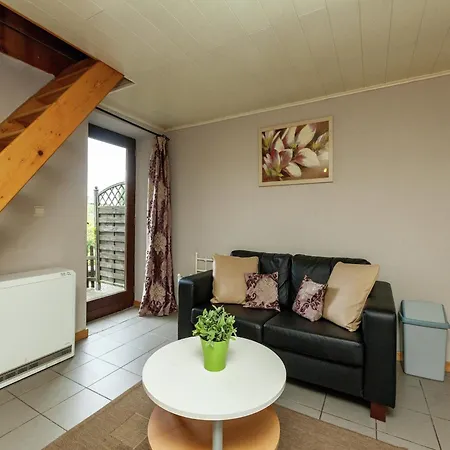 Vakantiehuis Charming Cottage In Stoumont With Colourful Garden, Cleaning Included