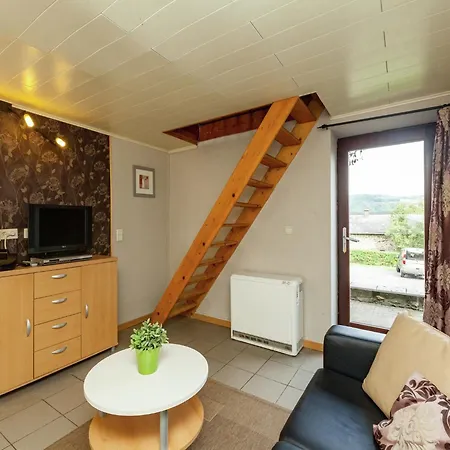 Vakantiehuis Charming Cottage In Stoumont With Colourful Garden, Cleaning Included Stoumont