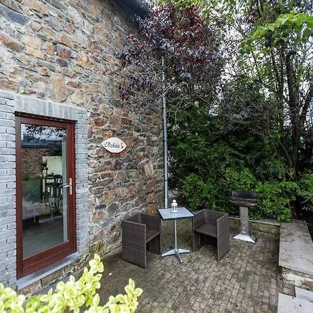 Charming Cottage In Stoumont With Colourful Garden, Cleaning Included Vakantiehuis Stoumont
